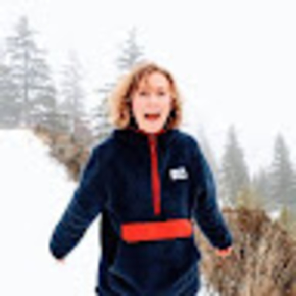 Meet your Posher, Cailin - Picture 1 of 1